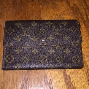 Authentic Louis Vuitton wallet